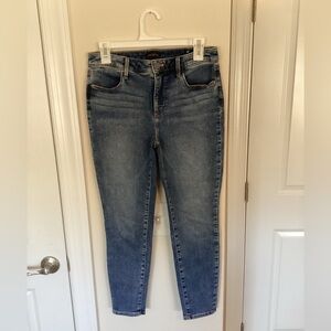 Talbots medium wash skinny jeans, high rise style, 4 petite